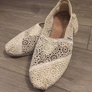 Toms natural Moroccan lace crochet alpargata flat